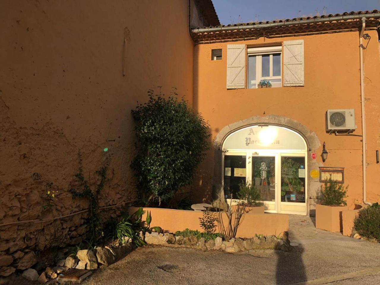 Auberge De Pachoquin Meounes-les-Montrieux Exterior foto